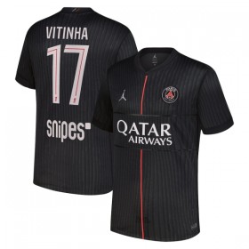 Jalkapallo Pelipaidat/Peliasut Paris Saint-Germain Vitinha 17 Jordan Neljäspelipaita 2025-26